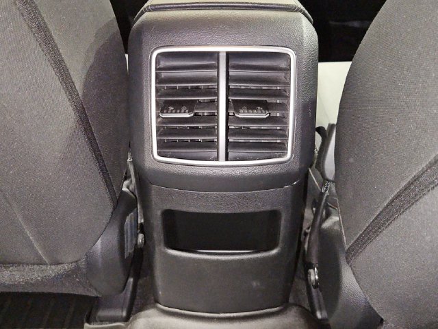 Used 2023 White Kia LX image 26