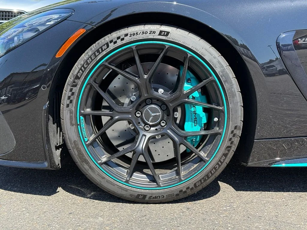 New 2025 Black Mercedes-Benz PRO image 20