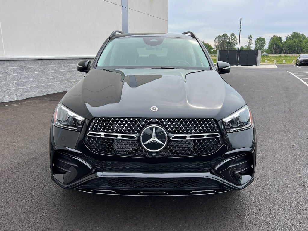 New 2026 Obsidian Black Metallic Mercedes-Benz GLE 450 image 3
