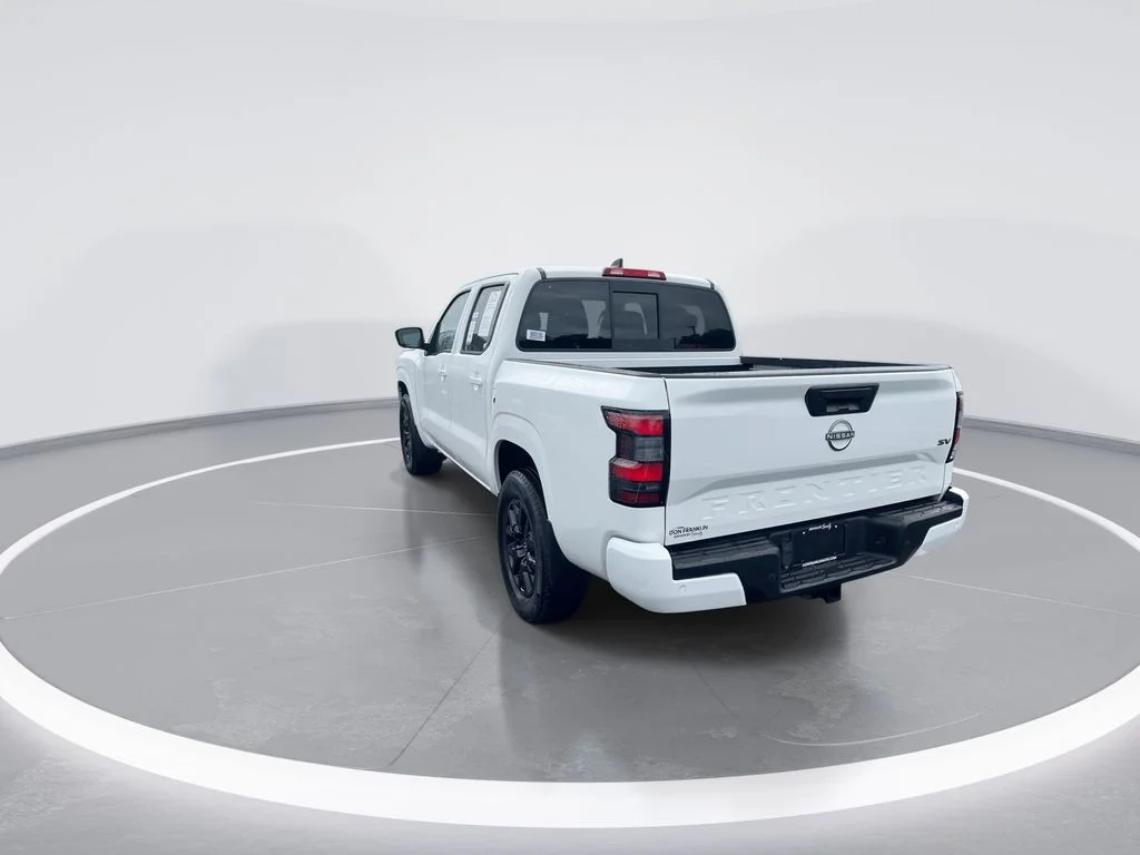 Used 2022 White Nissan SV image 6
