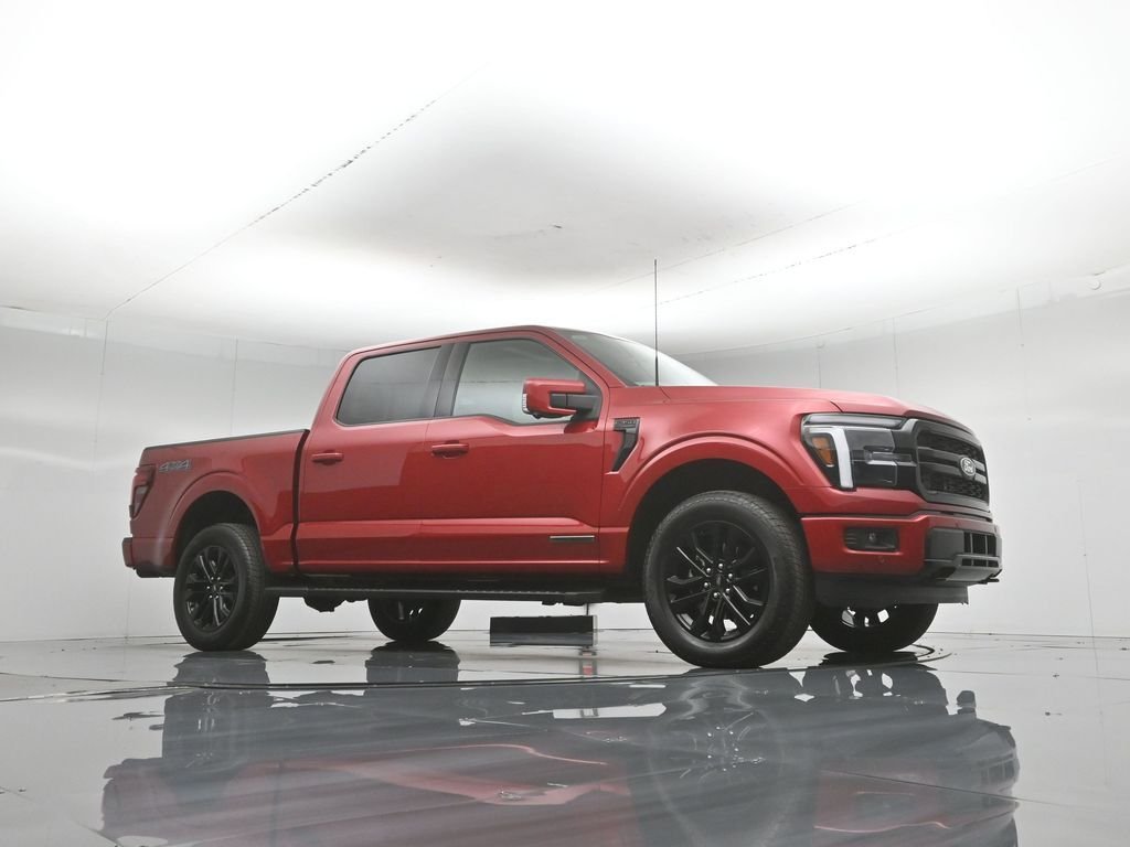 Used 2025 Red Ford Lariat image 4