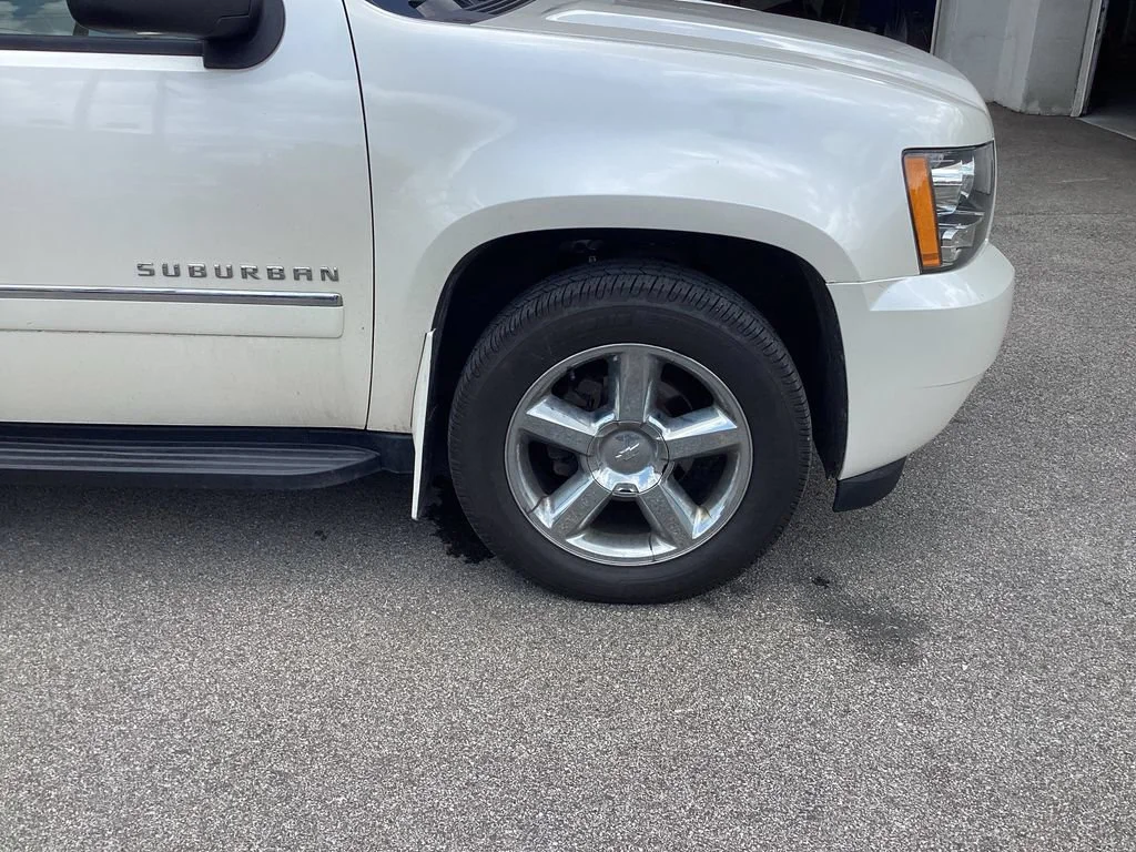 Used 2012 WHITE DIAMOND TRICOAT Chevrolet LTZ image 21