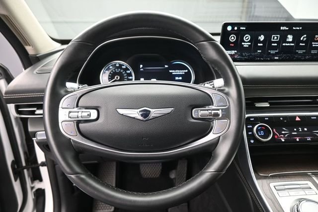Used 2024 White Genesis 2.5T image 2