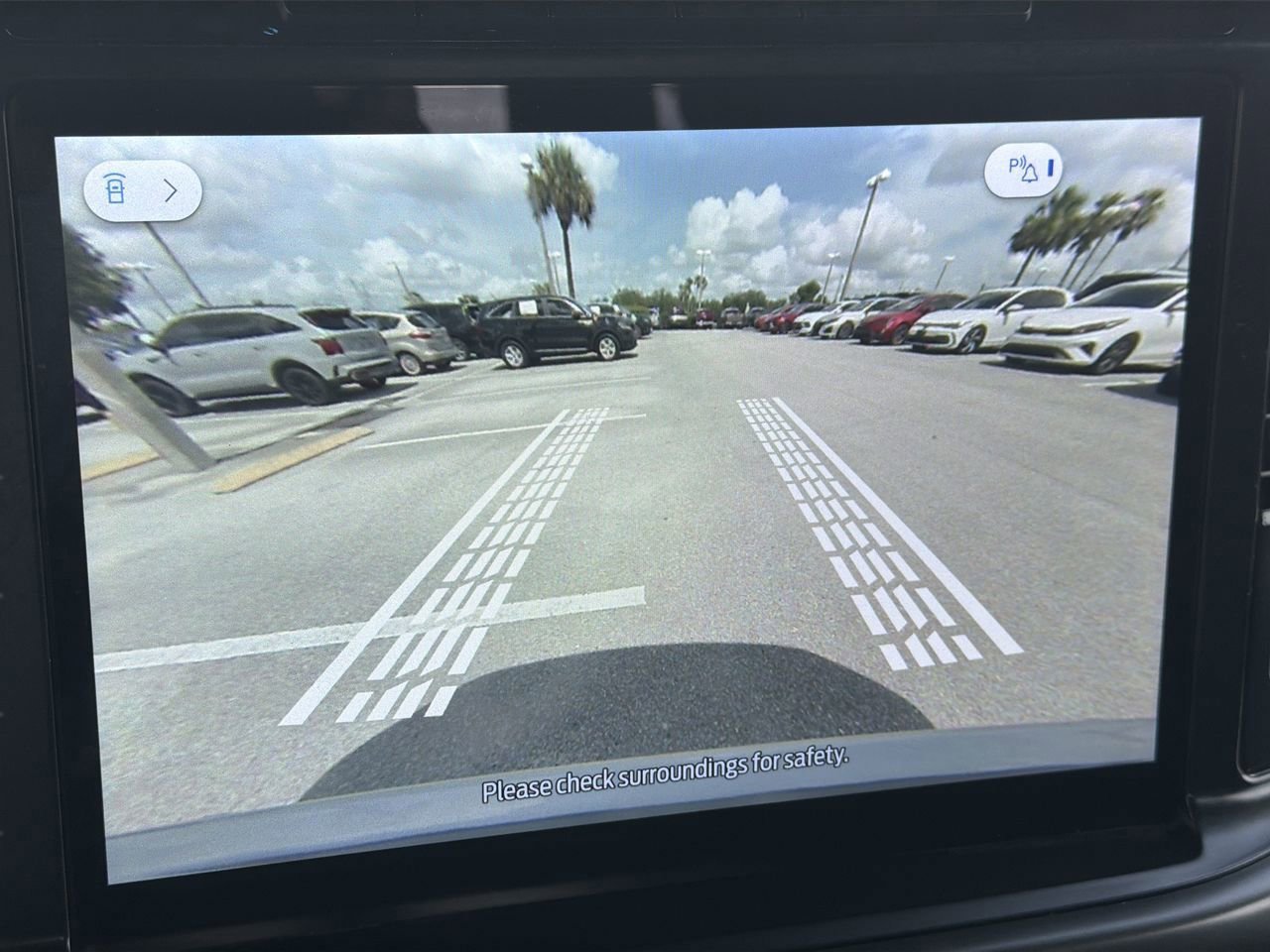 Used 2024 Silver Metallic Ford XLT image 21