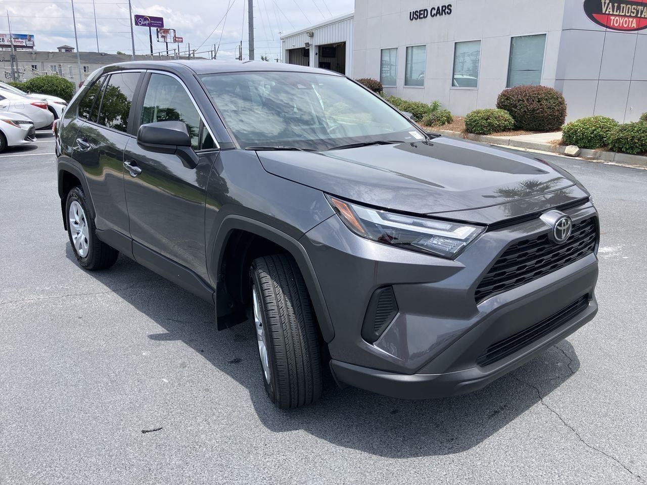 Used 2025 Gray (Magnetic Gray Metallic) Toyota LE image 7