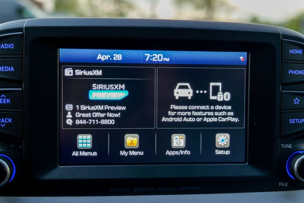 Used 2019 Sonic Silver Hyundai Limited image 50