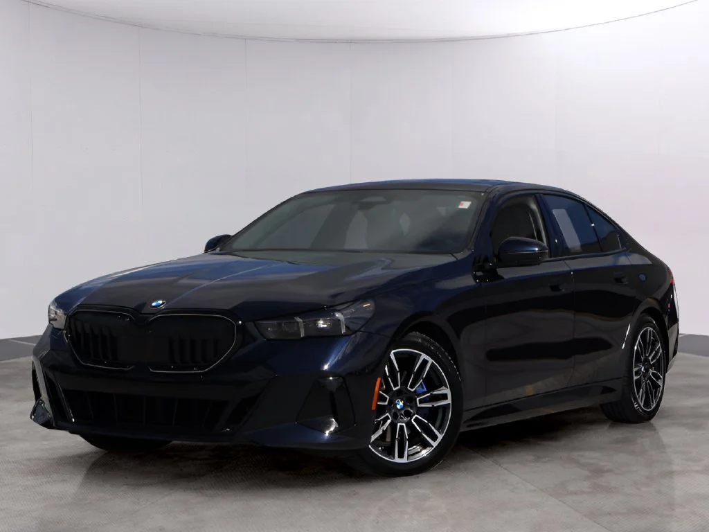 Used 2024 Carbon Black Metallic BMW 530i xDrive image 1