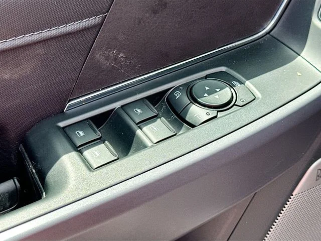 New 2026 Avalanche Ford XLT image 13
