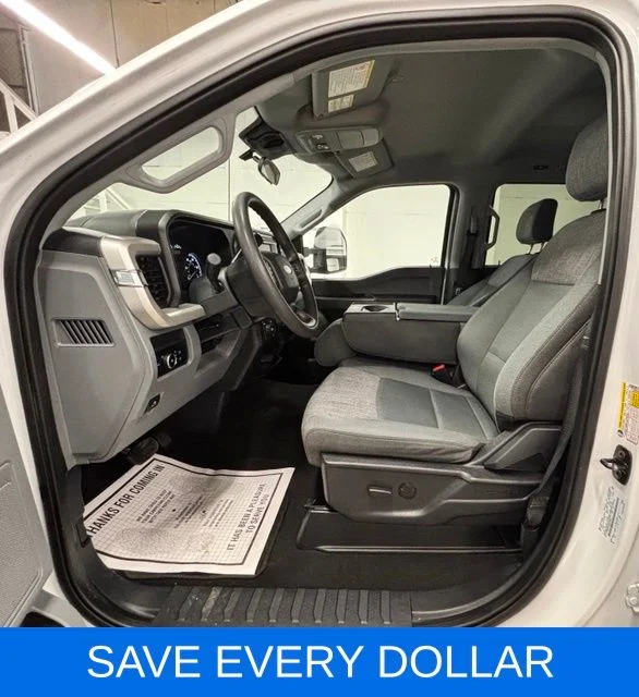 Used 2025 White Ford XLT image 22