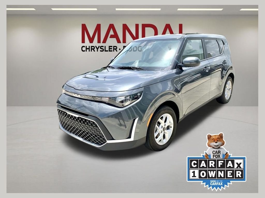 2025 Kia Soul 2.0L LX IVT's photo