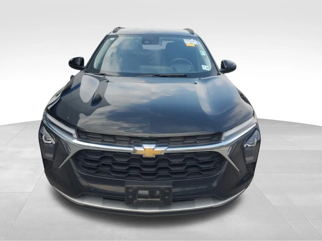 Used 2024 Black Chevrolet LT image 10