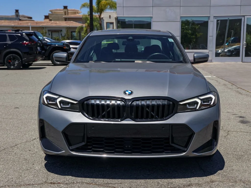 Used 2023 Gray BMW 330i image 8