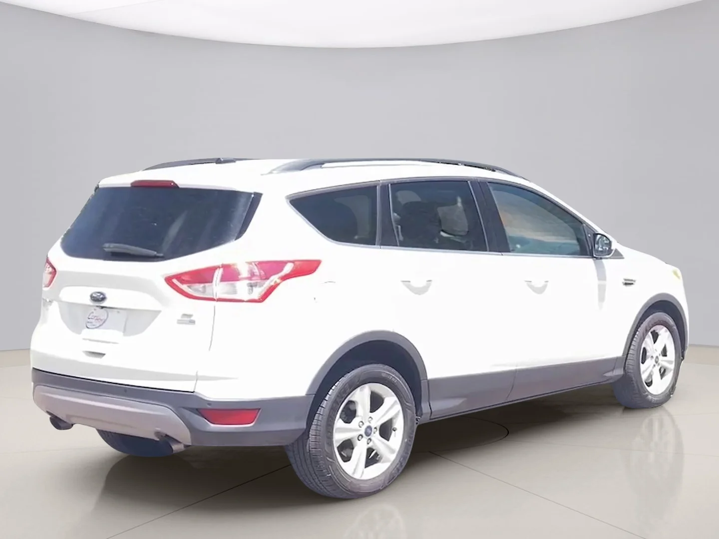 Used 2015 White Ford SE image 5