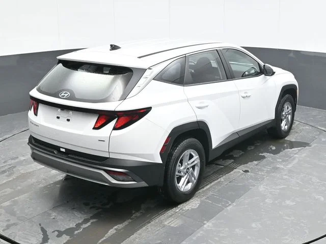 New 2026 White Hyundai SE image 17