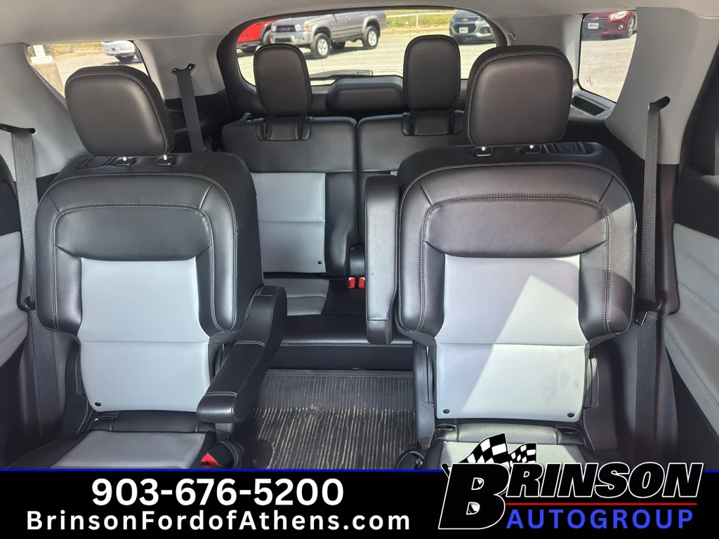Used 2023 Agate Black Metallic Ford XLT image 15