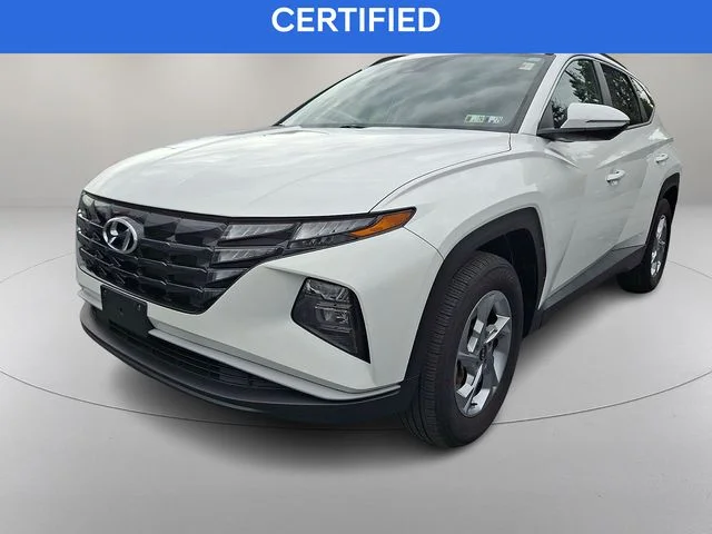 Used 2023 White Hyundai SEL image 5