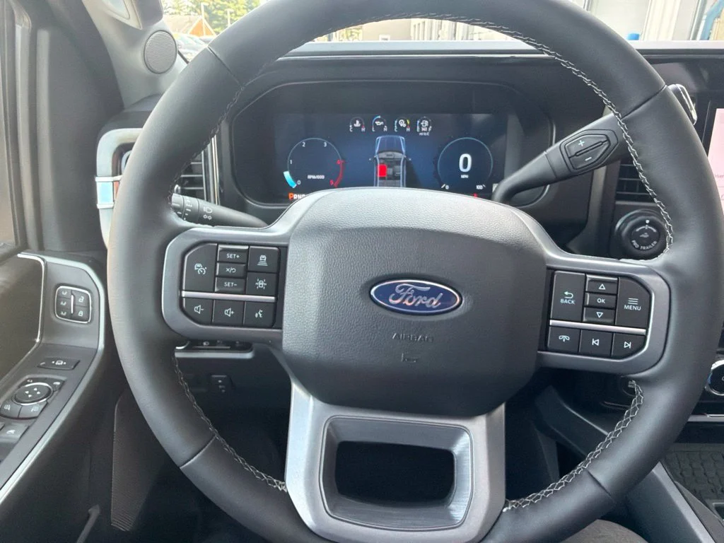 New 2027 Agate Black Metallic Ford F-350® Lariat® image 29