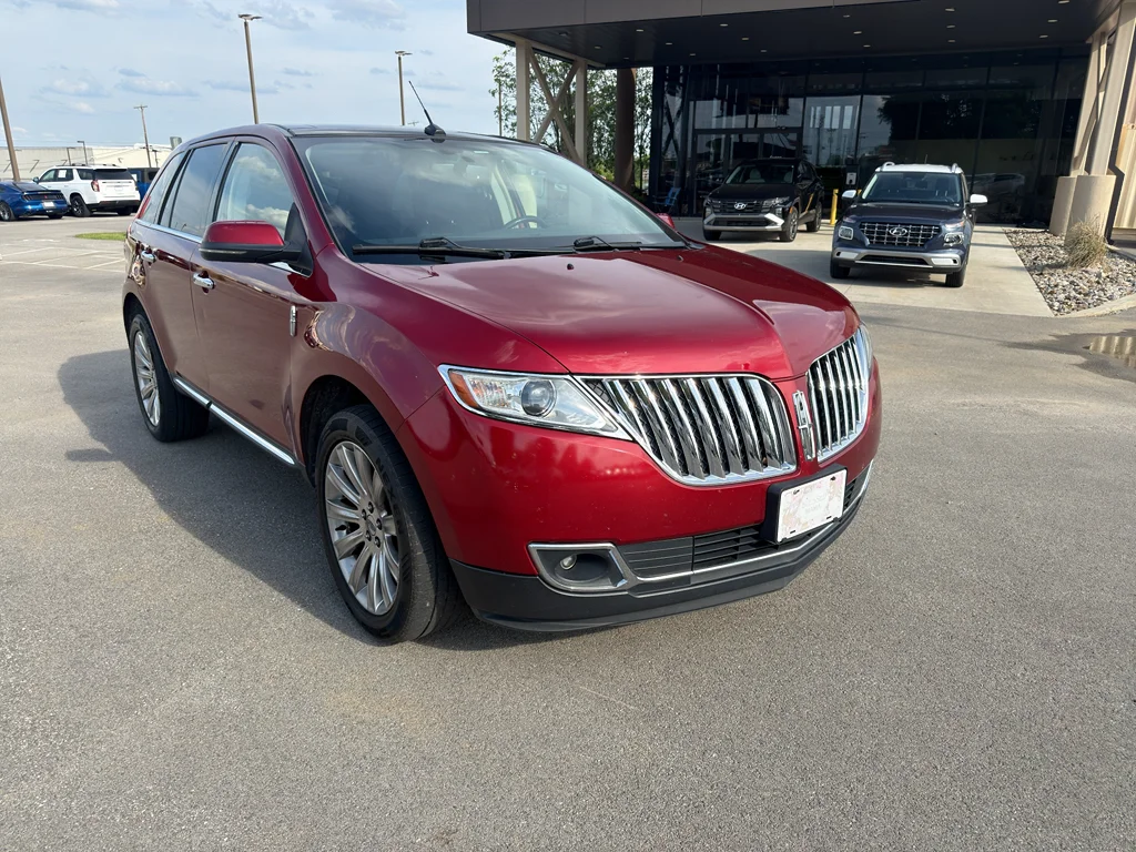 2013 Lincoln MKX Base