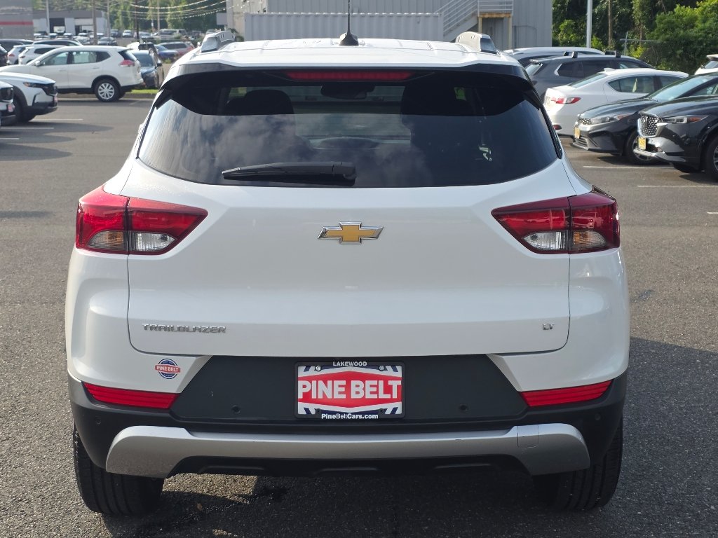Certified Used 2022 Summit White Chevrolet LT image 15