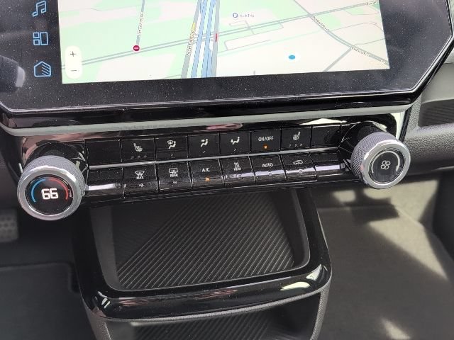 2027 Chevrolet Bolt LT - Photo 22