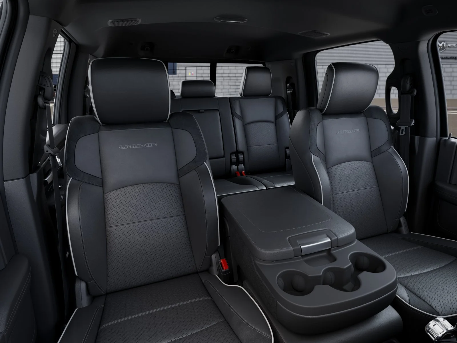New 2026 Diamond Black Crystal Pearl-Coat Exterior Paint RAM Laramie image 42