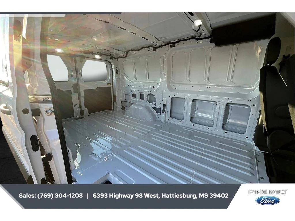 2025 Ford Transit Van Base - Photo 10