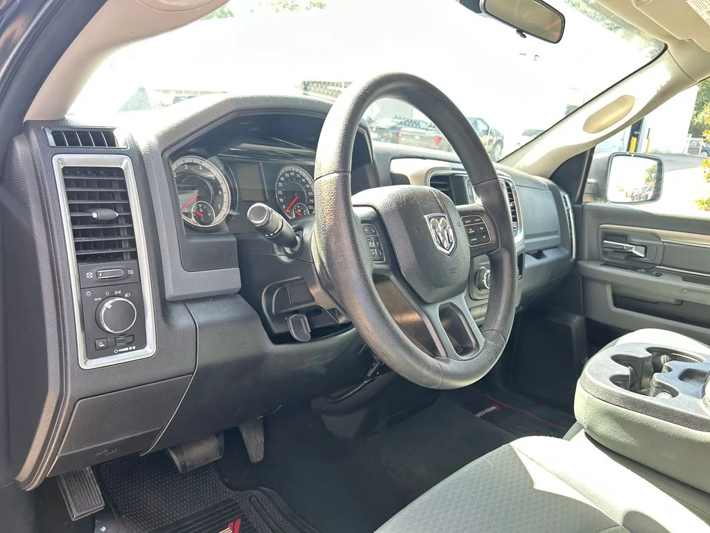 Used 2017 Gray Ram SLT image 10