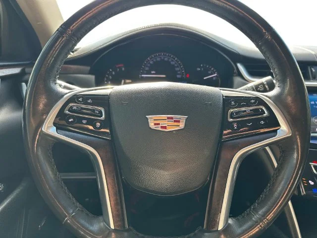 Used 2019 White Cadillac Luxury image 22