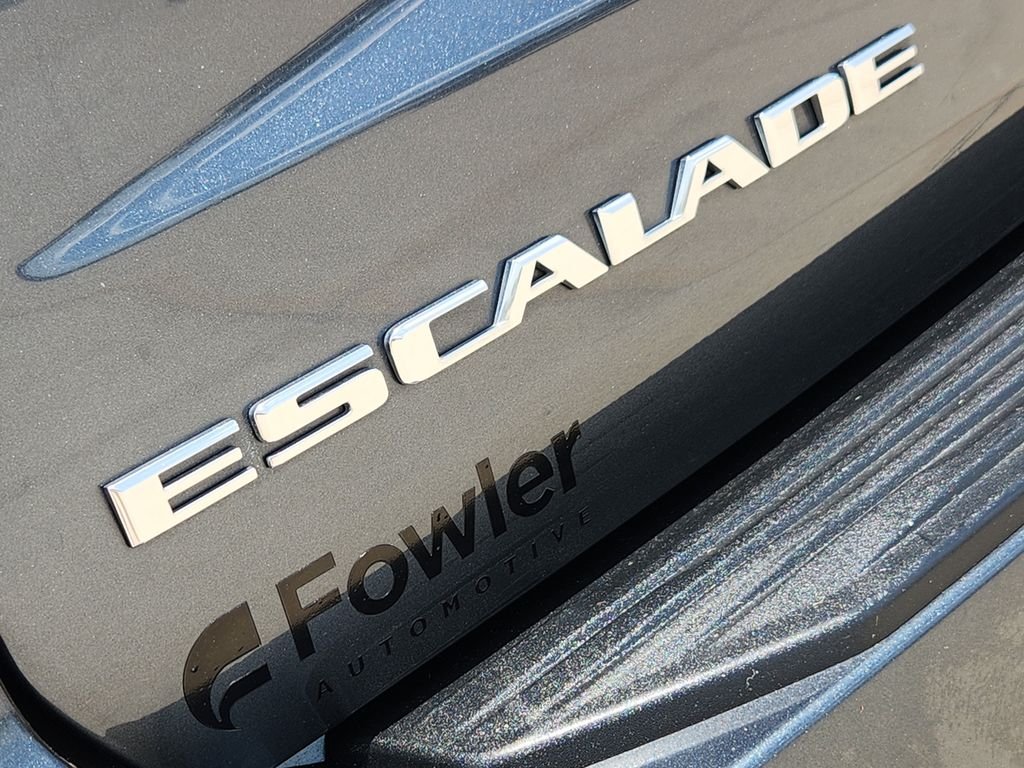 Used 2021 Gray Cadillac Premium Luxury image 11