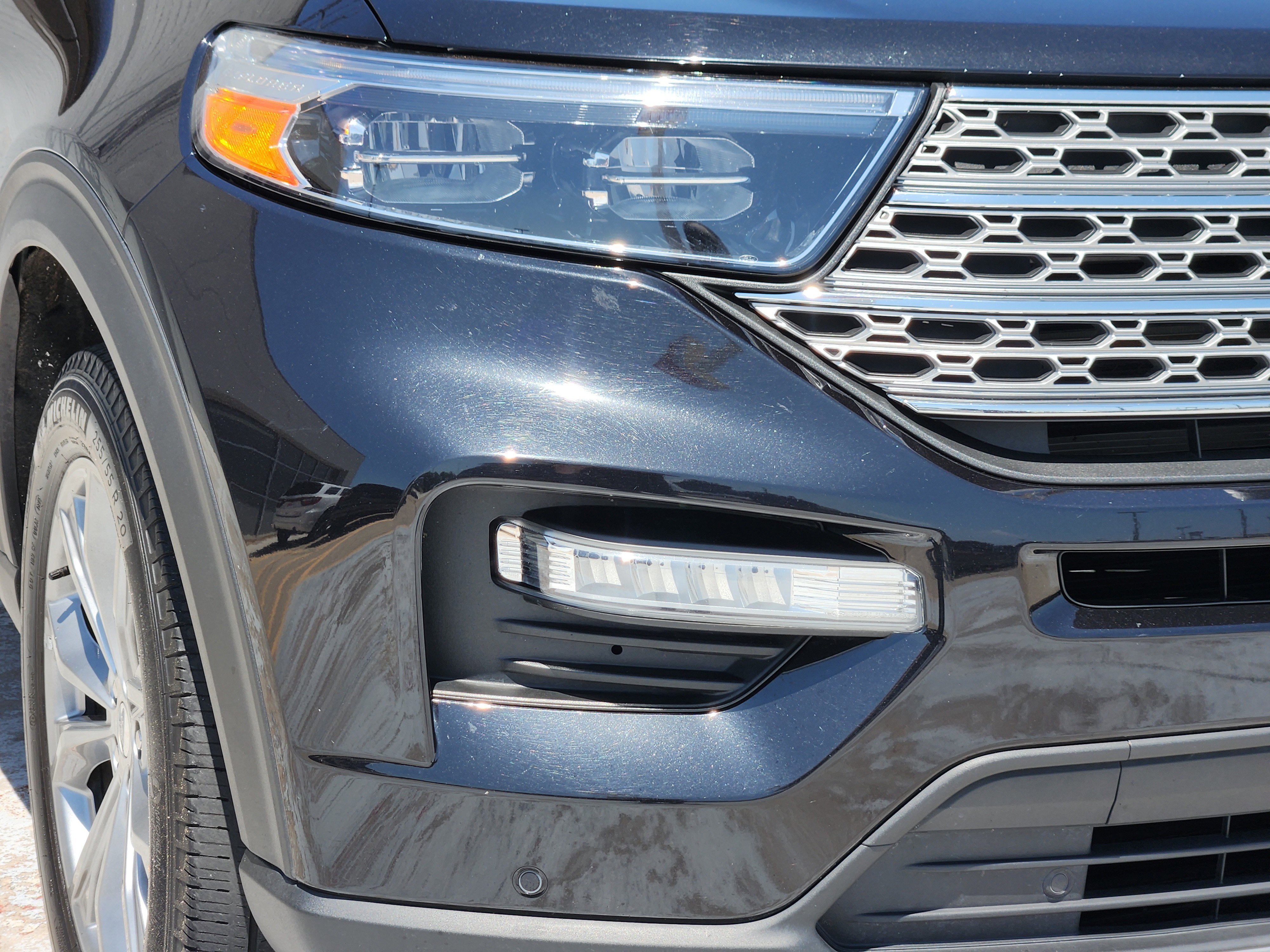 Used 2023 Agate Black Metallic Ford Limited image 10