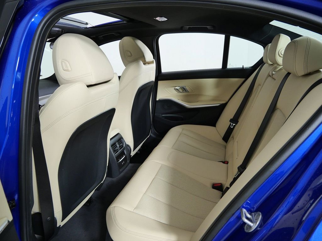 New 2026 Portimao Blue Metallic BMW 330i xDrive image 26