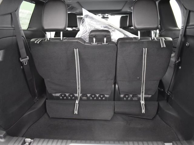 2026 Chrysler Pacifica Select - Photo 12