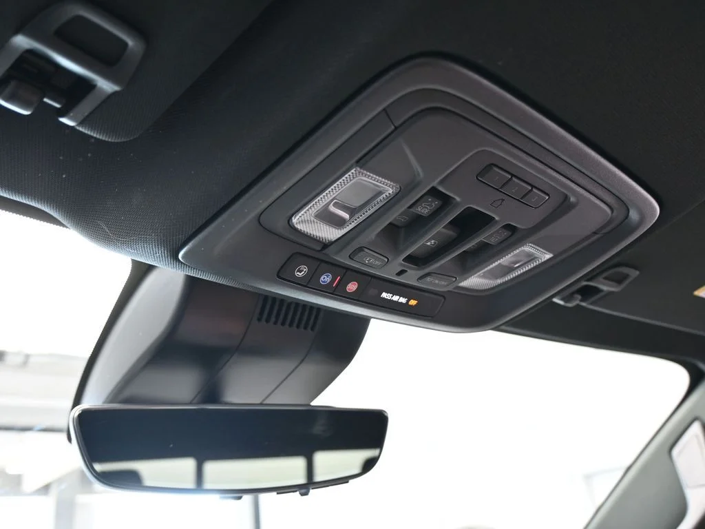 Used 2026 Summit White Chevrolet High Country image 36