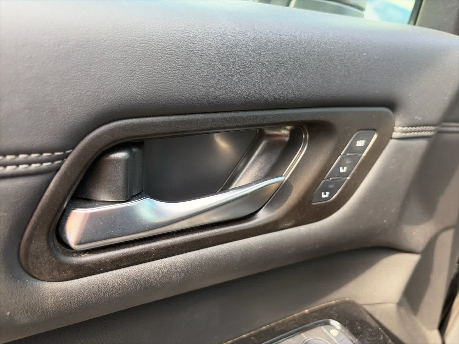 Certified Used 2024 Super Black Nissan Platinum image 24