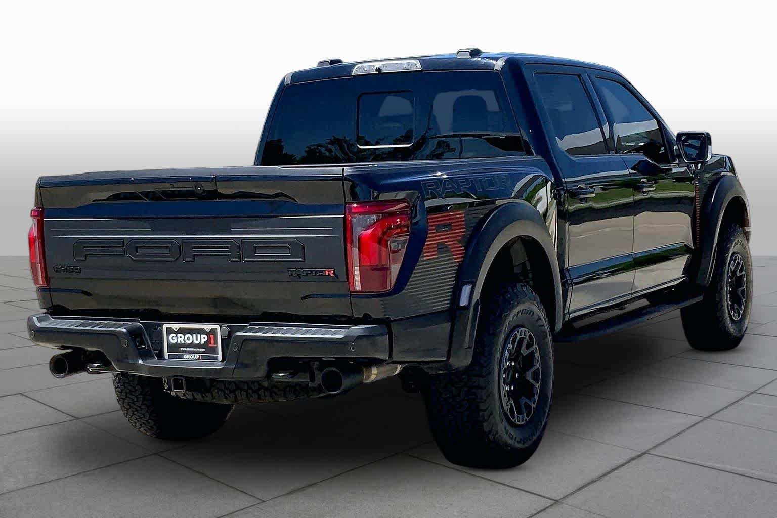Used 2024 Agate Black Metallic Ford Raptor image 12