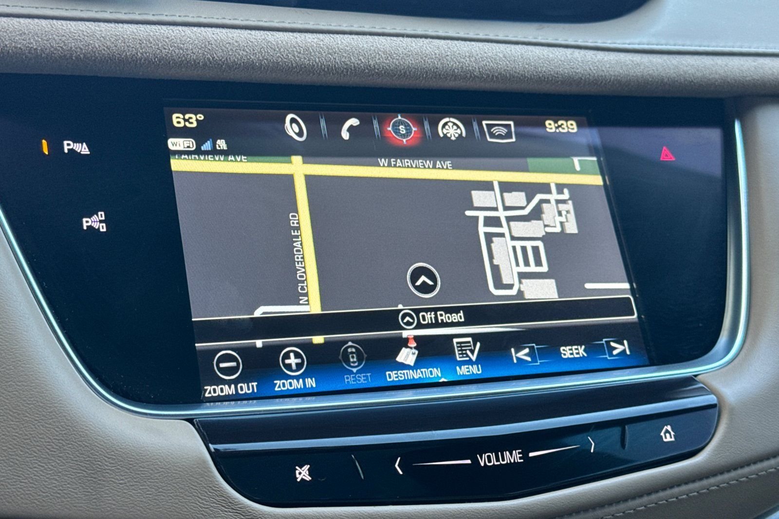 Used 2019 Gray Cadillac Platinum image 22