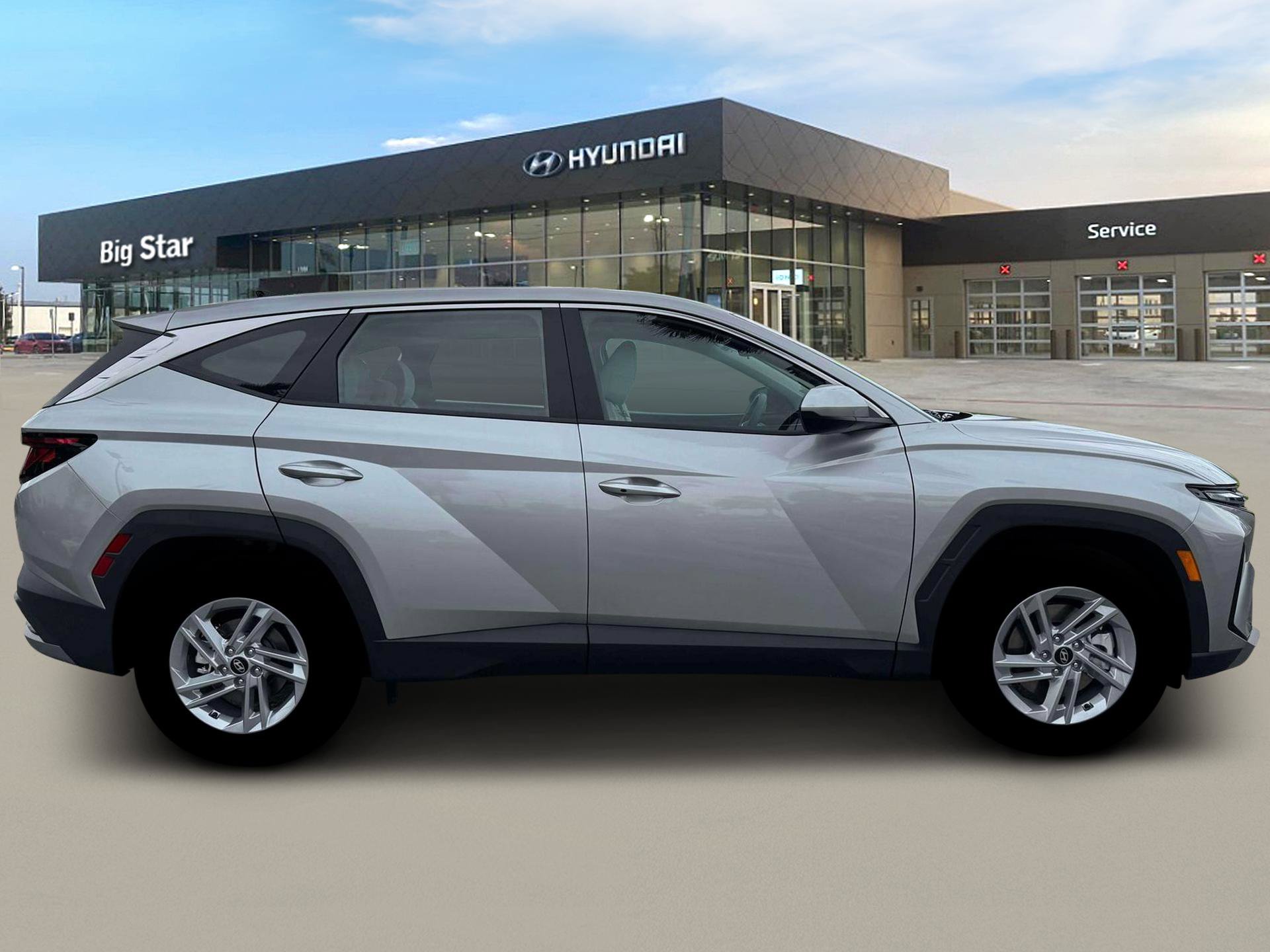 New 2026 Shimmering Silver Hyundai SE FWD image 9