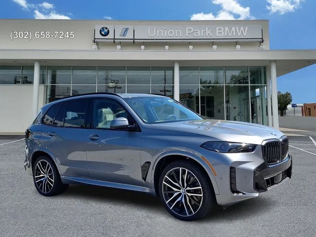New 2026 Skyscraper Grey Metallic BMW xDrive40i image 3
