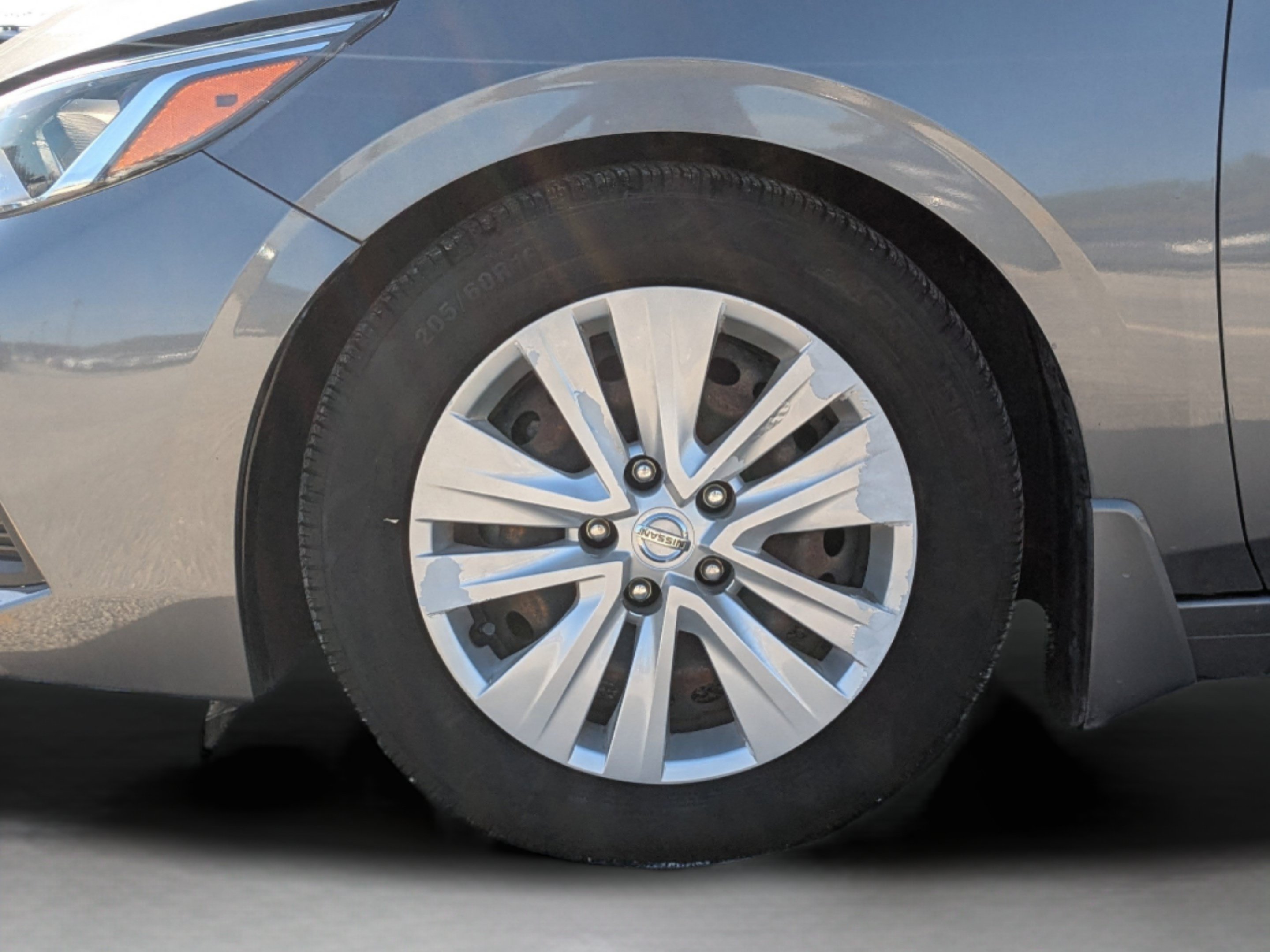 2020 Nissan Sentra S - Photo 25