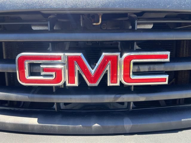 Used 2012 QUICKSILVER METALLIC GMC Work Truck image 25
