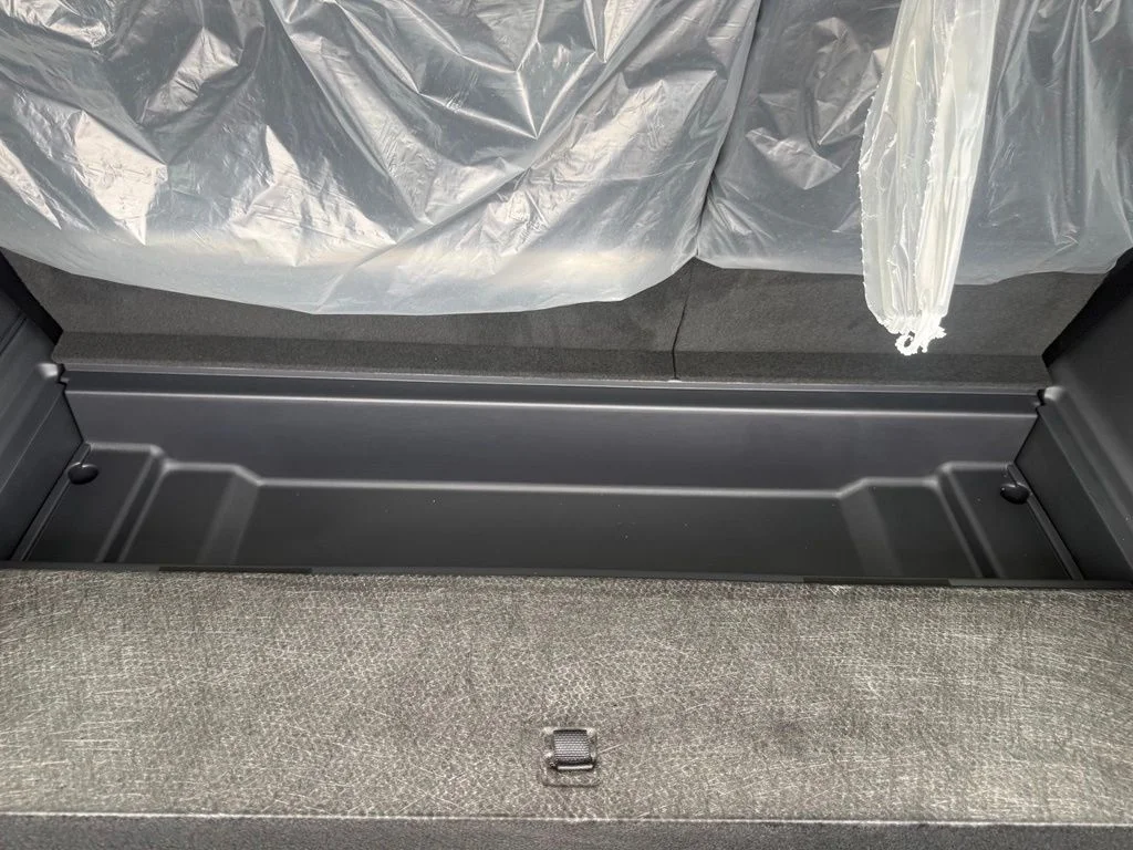 New 2027 Dark Matter Gray Metallic Ford MAX Platinum image 55