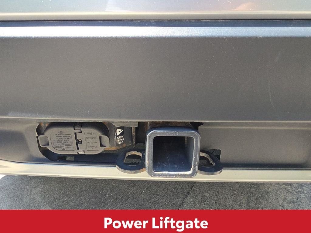 Used 2023 Silver Ford XLT image 16