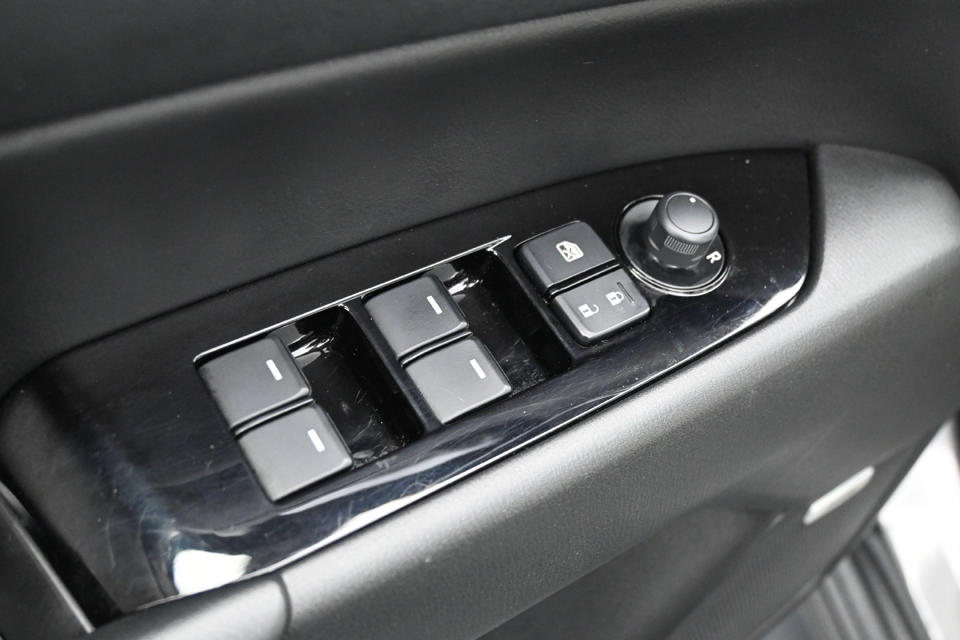 Used 2021 Machine Gray Metallic Mazda Touring AWD image 19