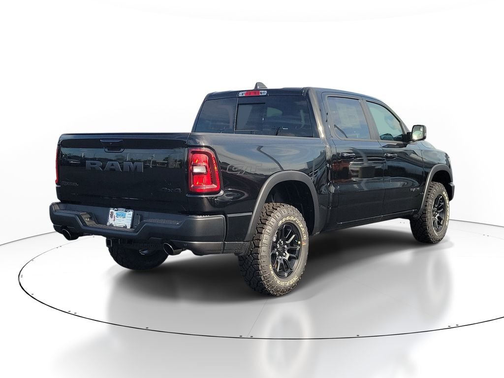 New 2026 Diamond Black Crystal Pearl-Coat Exterior Paint RAM Rebel image 4