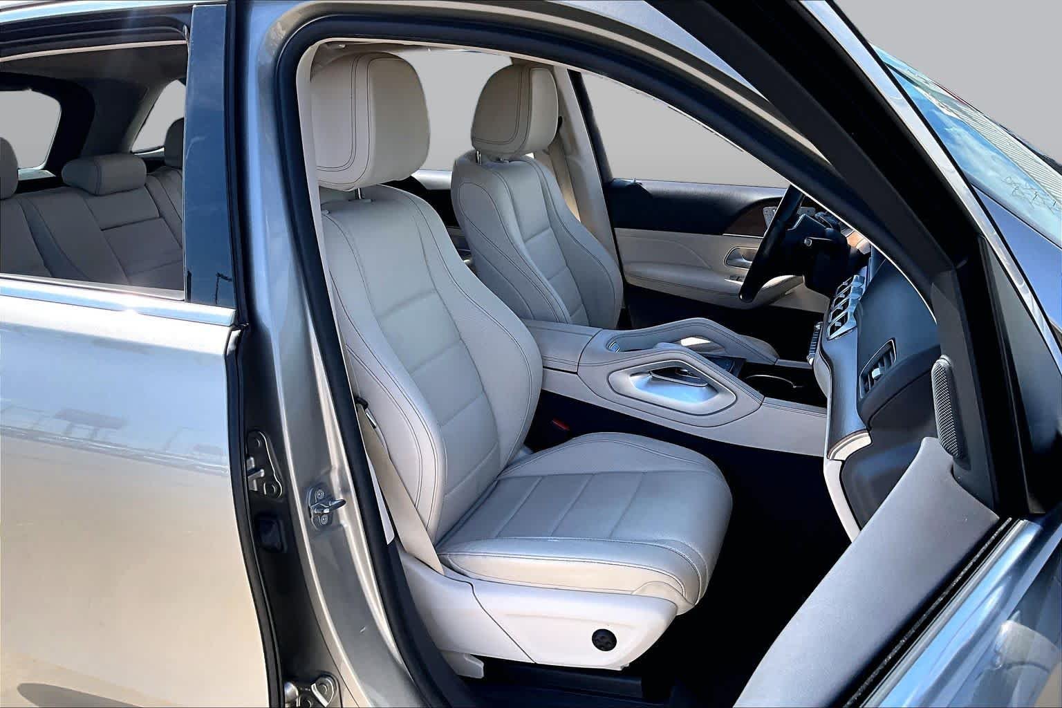 Used 2020 Mojave Silver Metallic Mercedes-Benz GLE 350 image 9