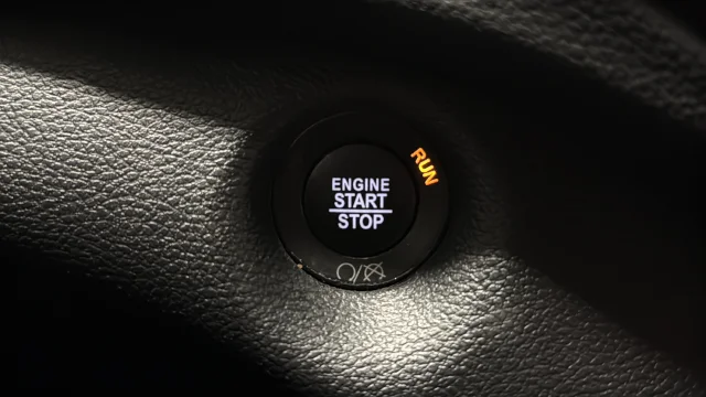Used 2023 Diamond Black Jeep Altitude image 23