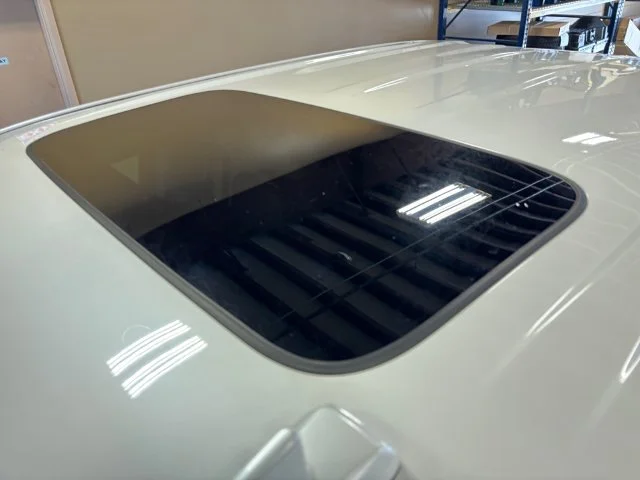 Used 2023 White GMC Denali image 24