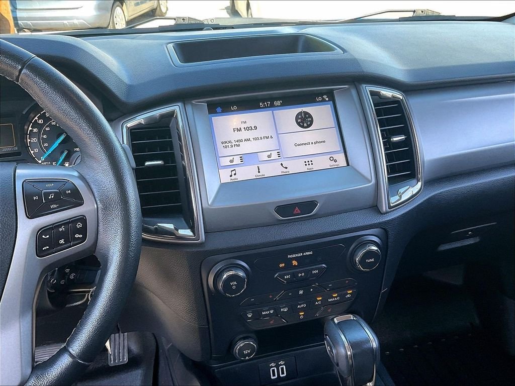 Used 2019 Blue Ford XLT image 18
