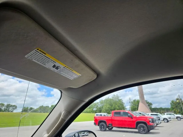 Used 2013 Black GMC SLE image 21