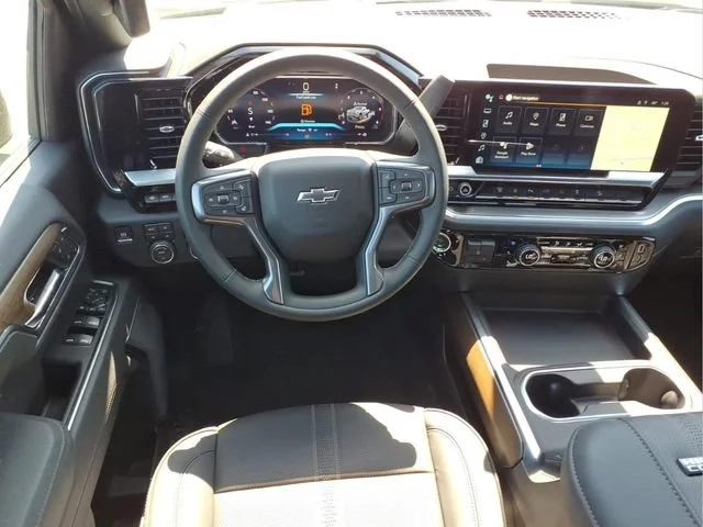 New 2026 Black Chevrolet High Country image 4